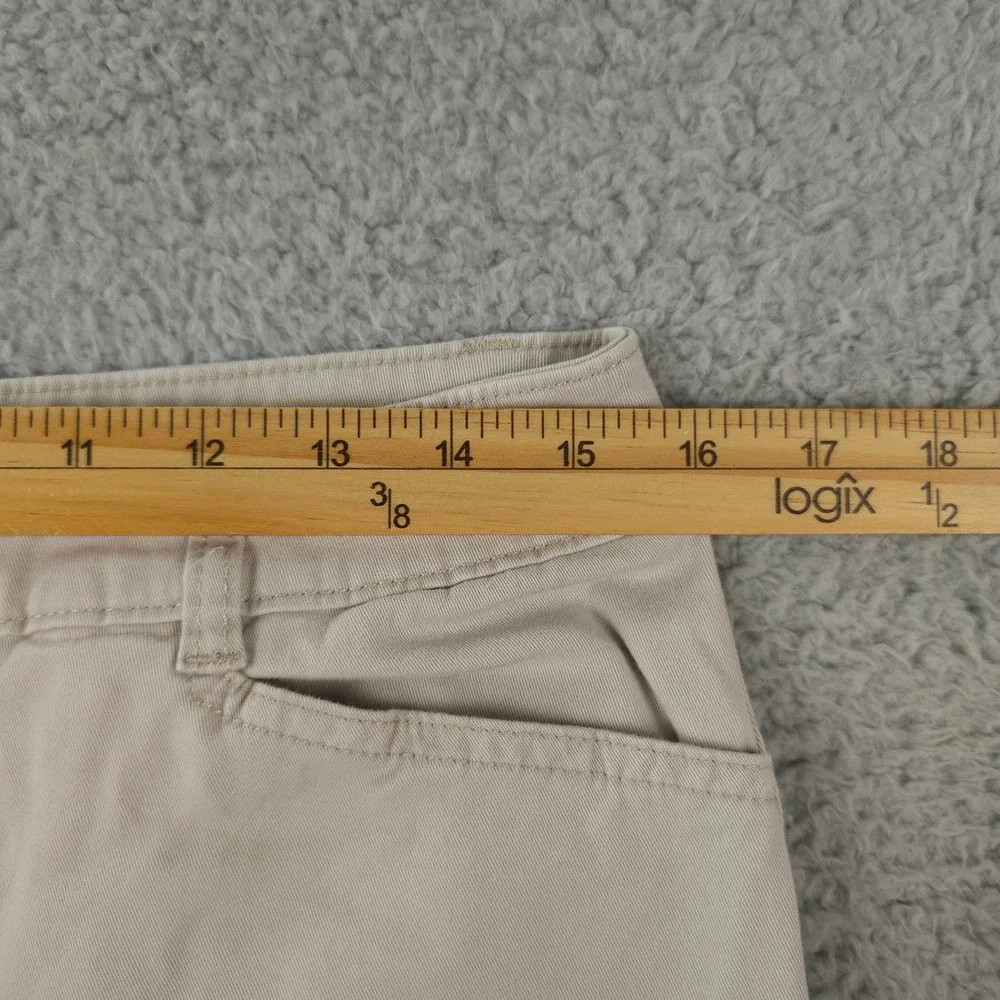 Chicos Pants Womens 0.5 US 6 Khaki Beige Chino Crop Lightweight Stretch Casual